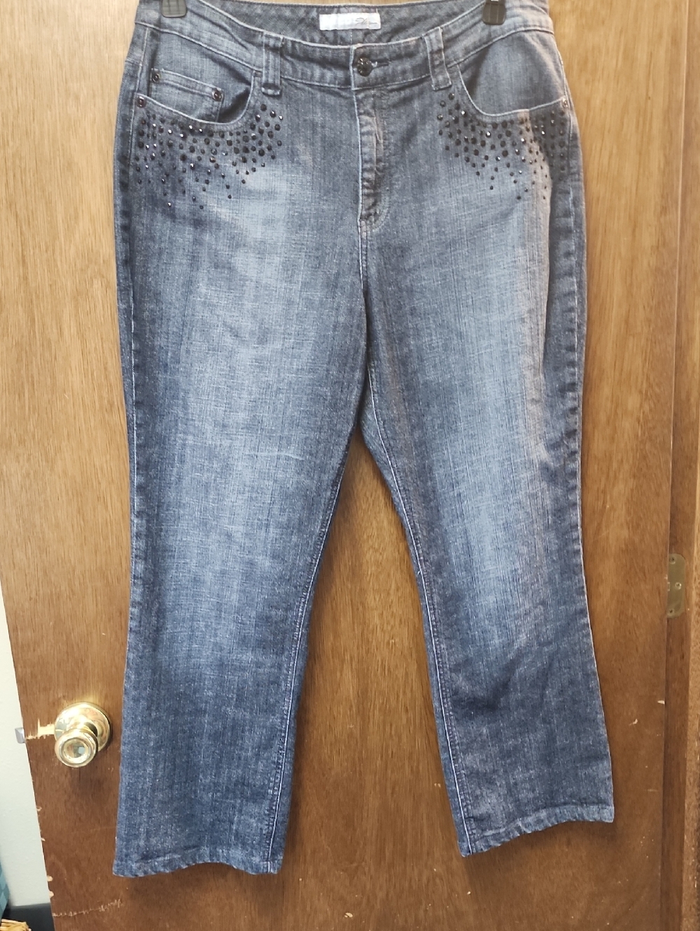 Chico’s Platinum jeans Size 2.5 Regular black gemstone studded New No Tag